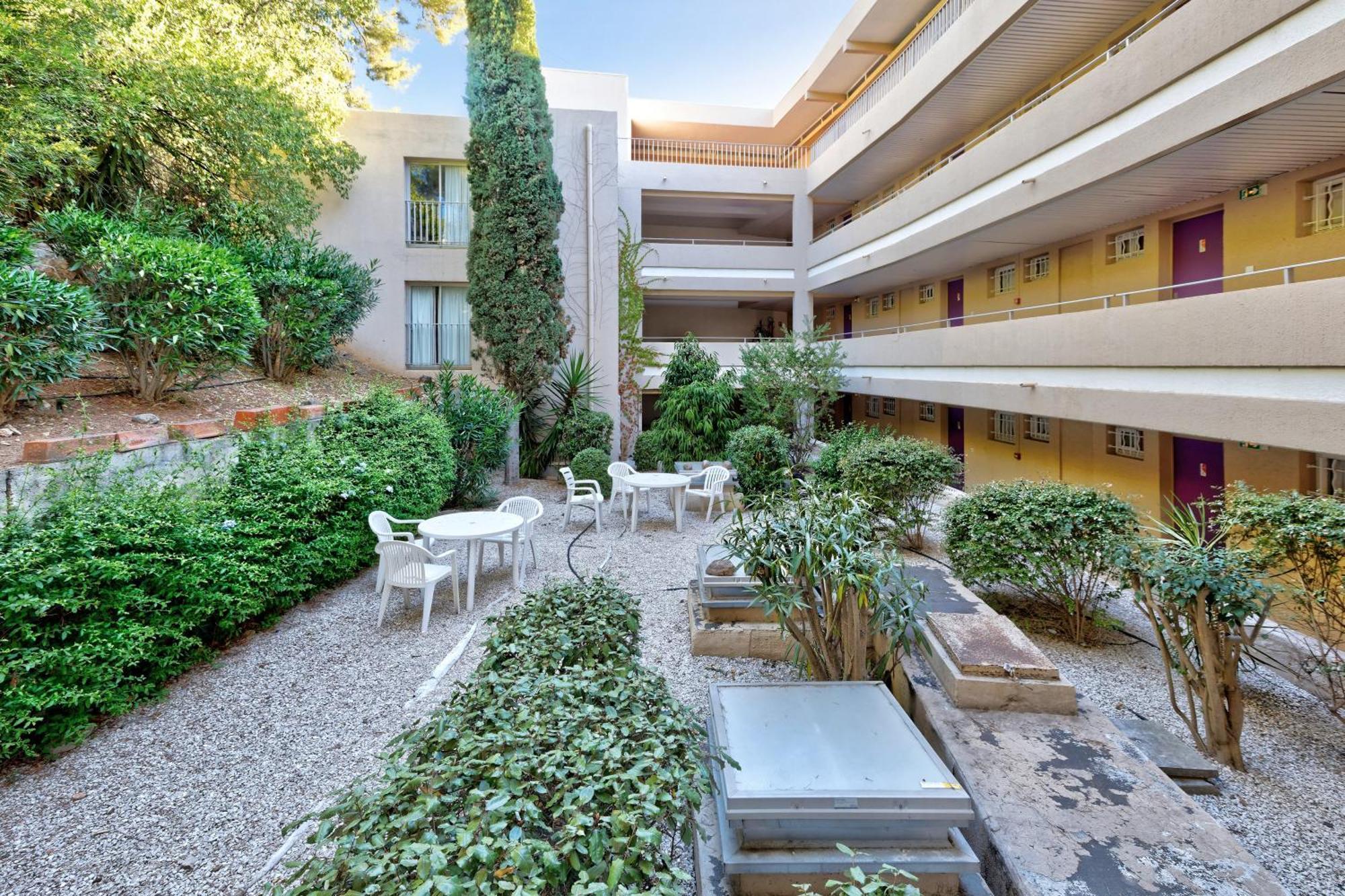 Residence Pierre & Vacances Bandol Port Kültér fotó