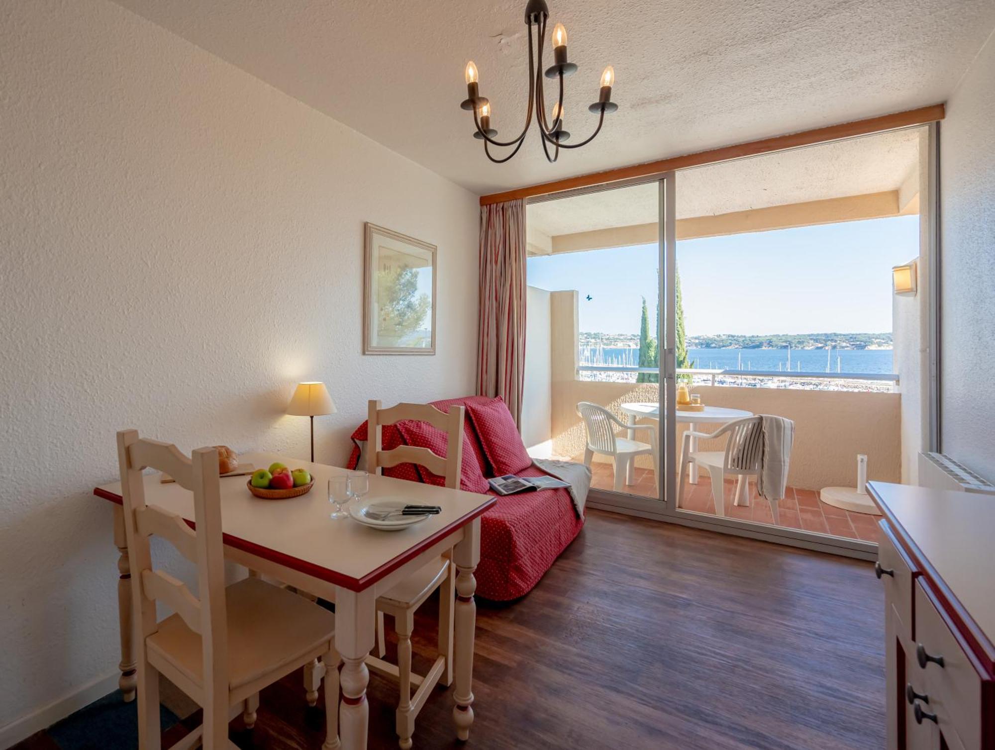 Residence Pierre & Vacances Bandol Port Kültér fotó